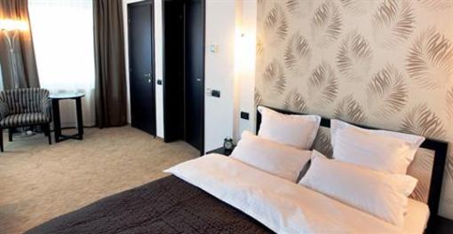 фото отеля Ambiance Hotel Bucharest