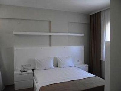 фото отеля Hotel Arsen