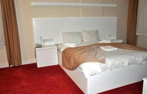 фото отеля Hotel Arsen