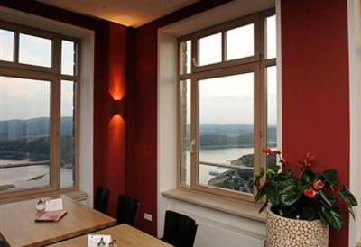фото отеля Hotel Schloss Waldeck