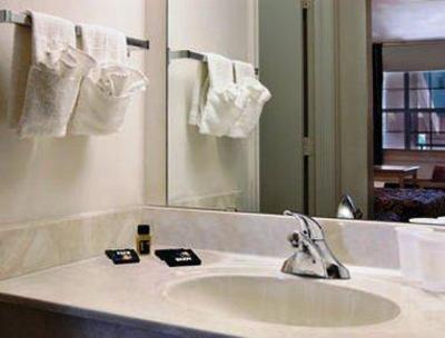 фото отеля Travelodge Wichita Falls