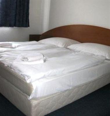 фото отеля Civis Hotel Phonix Tiszaujvaro