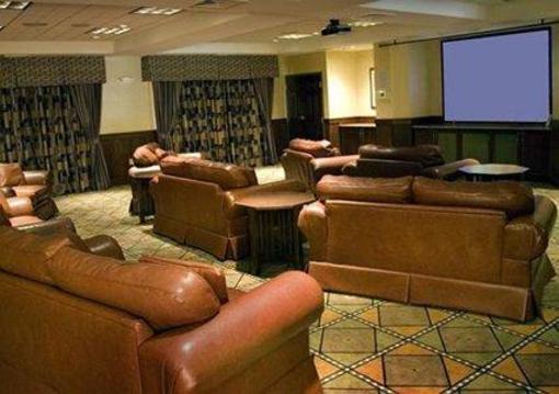 фото отеля Comfort Suites Grand Rapids North