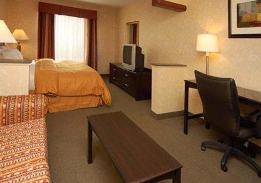 фото отеля Comfort Suites Grand Rapids North