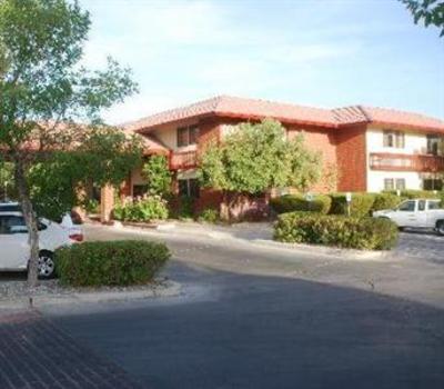 фото отеля Heritage Inn & Suites Ridgecrest