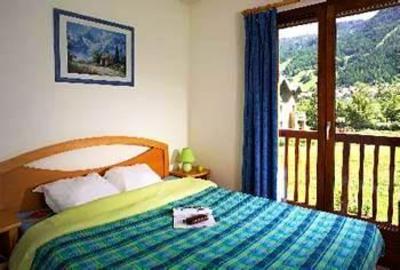 фото отеля Madame Vacances Les Chalets du Jardin Alpin