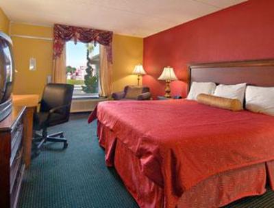 фото отеля Super 8 Milledgeville