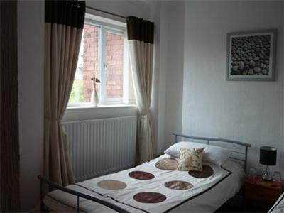 фото отеля Mowbray Guest House