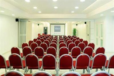 фото отеля Idea Hotel Roma Cinecitta