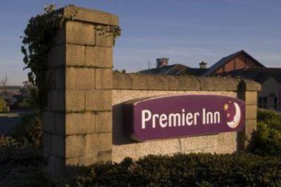 фото отеля Premier Inn Bathgate Livingston