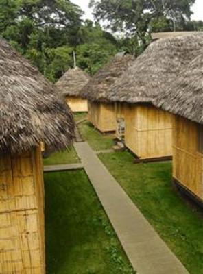 фото отеля Amazon Dolphin Lodge