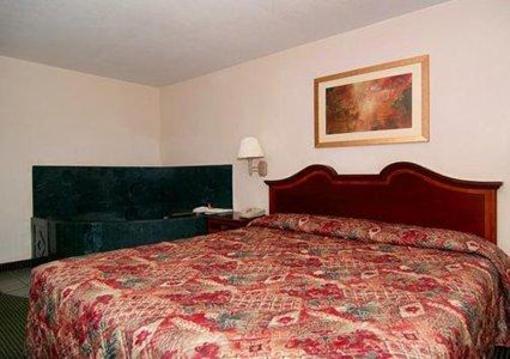 фото отеля Econo Lodge Texarkana