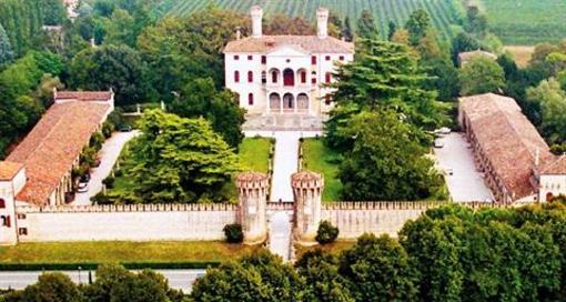 фото отеля Castello Di Roncade
