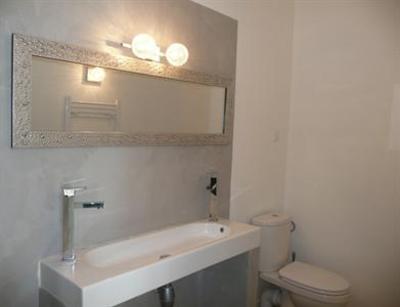 фото отеля Le Clos Des Princes Le Rouret