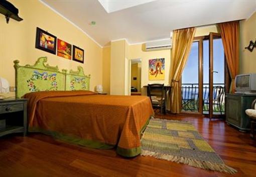 фото отеля La Tavernetta Hotel Castellammare del Golfo