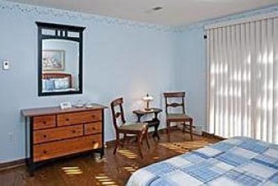 фото отеля Baladerry Inn