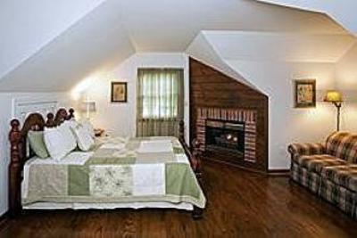 фото отеля Baladerry Inn