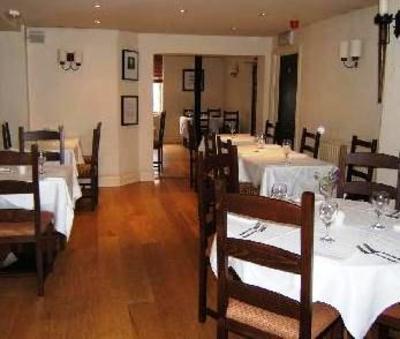 фото отеля White Horse Inn Storrington