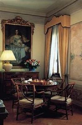 фото отеля Romantik Villa Margherita Hotel Mira