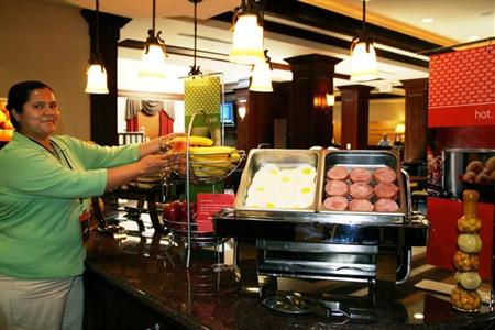 фото отеля Hampton Inn & Suites Washington-Dulles International Airport