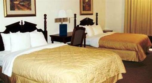фото отеля AmericInn Fort Smith