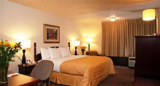 фото отеля AmericInn Fort Smith