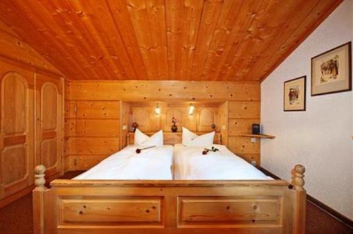 фото отеля Gastehaus Hubertus Hotel Garni