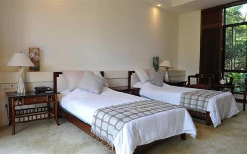 фото отеля Maofeng Qinyuan Hotel