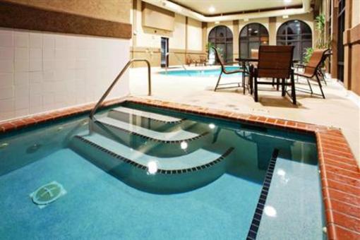 фото отеля Holiday Inn Express Harrisonburg