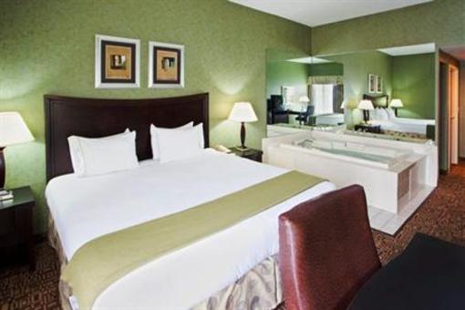 фото отеля Holiday Inn Express Harrisonburg