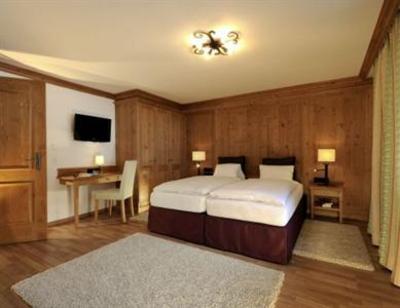 фото отеля Hotel Garni Albona