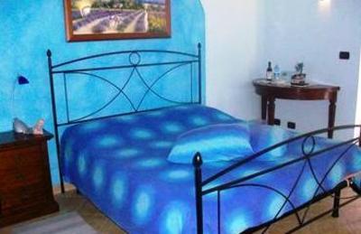 фото отеля Tra Monti E Vigne Bed and Breakfast La Morra