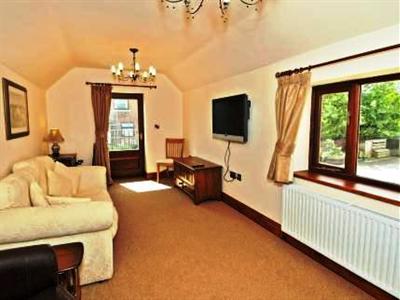 фото отеля Alcott Farm Bed and Breakfast Birmingham