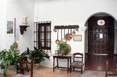 фото отеля Hostal Gran Capitan