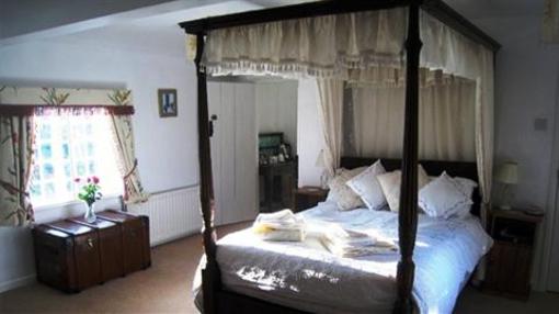 фото отеля Newton Farmhouse Salisbury