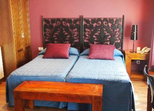 фото отеля Hostal Plaza Segovia
