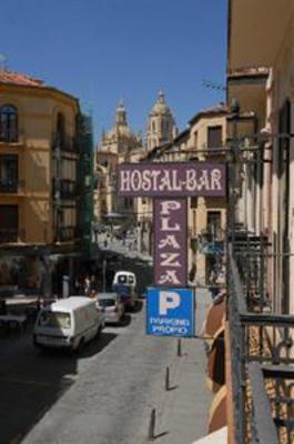 фото отеля Hostal Plaza Segovia