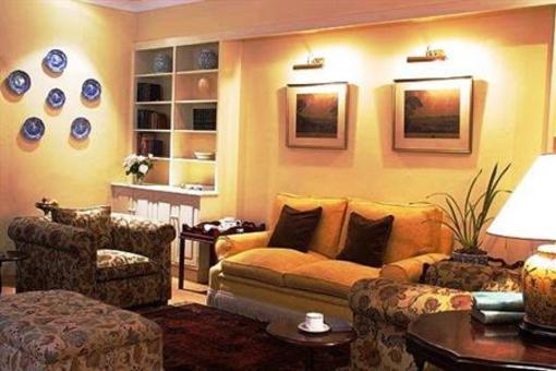 фото отеля Queens Hotel Oudtshoorn