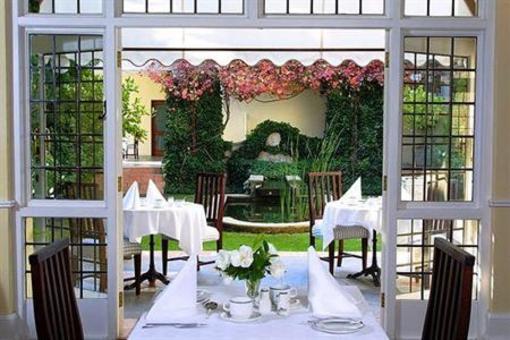 фото отеля Queens Hotel Oudtshoorn