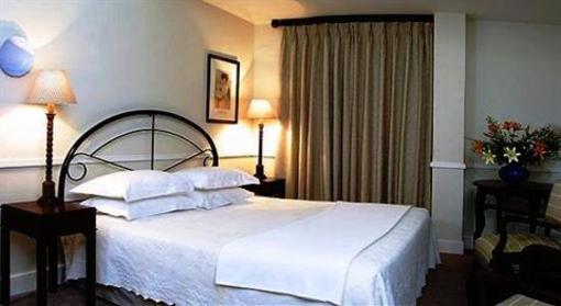 фото отеля Queens Hotel Oudtshoorn