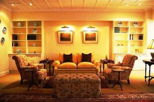 фото отеля Queens Hotel Oudtshoorn
