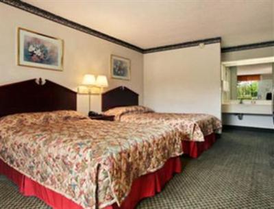 фото отеля Howard Johnson Inn Concord