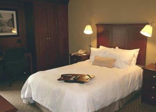 фото отеля Hampton Inn Beckley