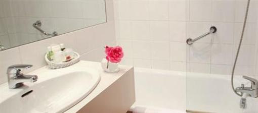 фото отеля Ar Milin Hotel Chateaubourg
