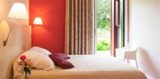 фото отеля Ar Milin Hotel Chateaubourg