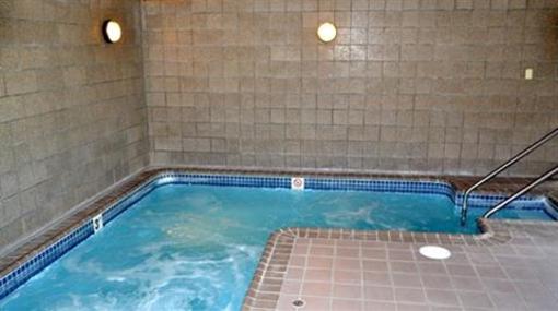 фото отеля AmericInn Lodge & Suites Wisconsin Rapids