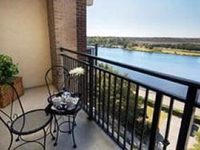 Riverview Suites