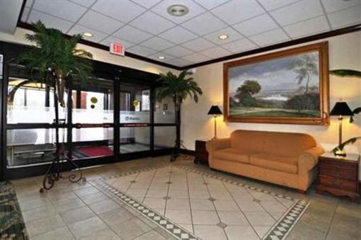 фото отеля Hampton Inn Tomah