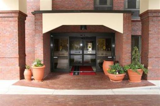 фото отеля Hampton Inn Tomah