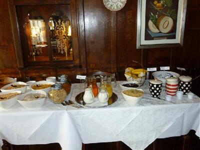 фото отеля Queen's Head Hotel Hawkshead